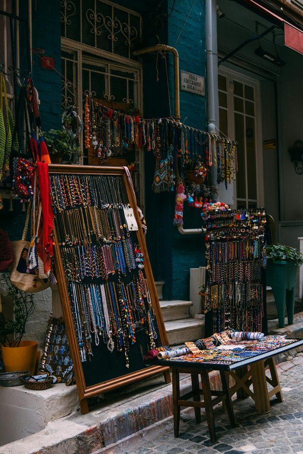 Colliers personnalisés : découvrez l'élégance à prix malin